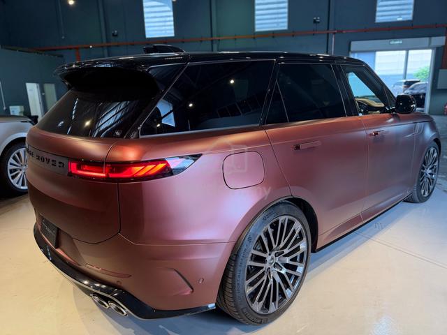 2025 Land Rover RANGE ROVER 4.4 P635 SV Edition 2 - 4