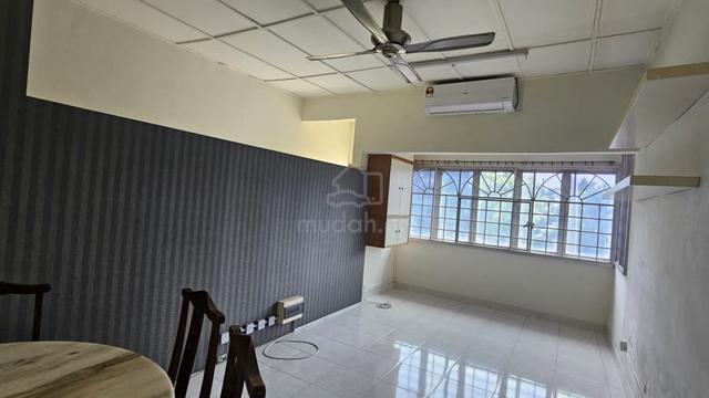 Pandan Indah townhouse 1st flr NEAR LRT GUARDED PARTLY RENO 1