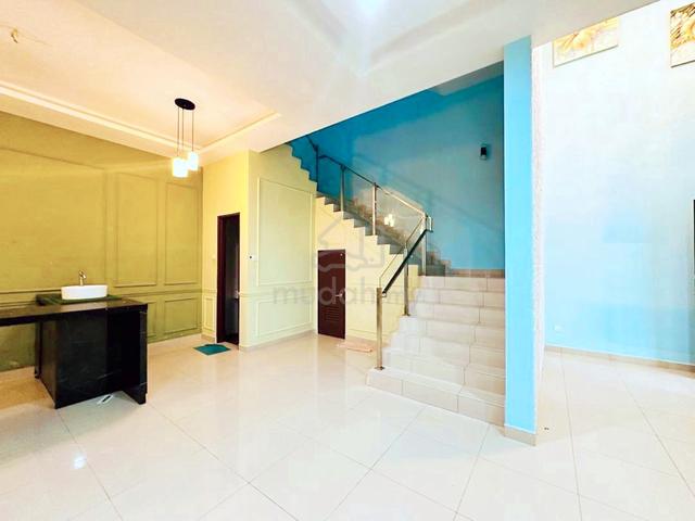 RENOVATED 3 Storey Semi D Verge 32 Puncak Melawati Taman Melawati 4