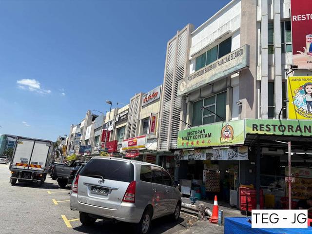 Bandar Bukit Raja - Hot Area Ground Floor Shop For Rent 4