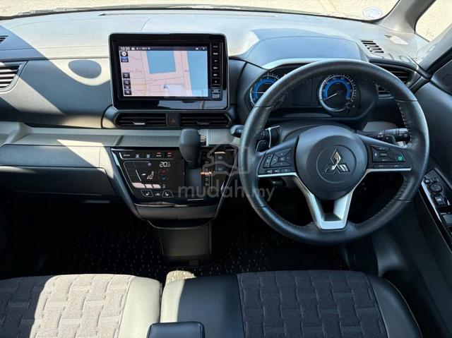 2023 Mitsubishi DELICA 0.7 MINI T PREMIUM (A) - 5