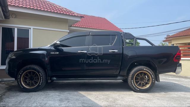 2021 Toyota HILUX 2.4 V (A) - 3