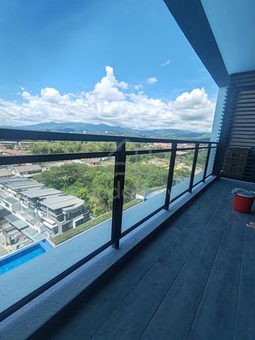 Jesselton Twin Towers 1
