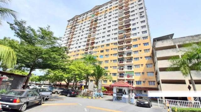 Laksamana Puri Condominium 1