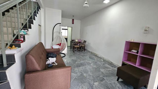 House Rent Double Storey Puchong Jaya 1200sf Jalan Serindit Extended 1