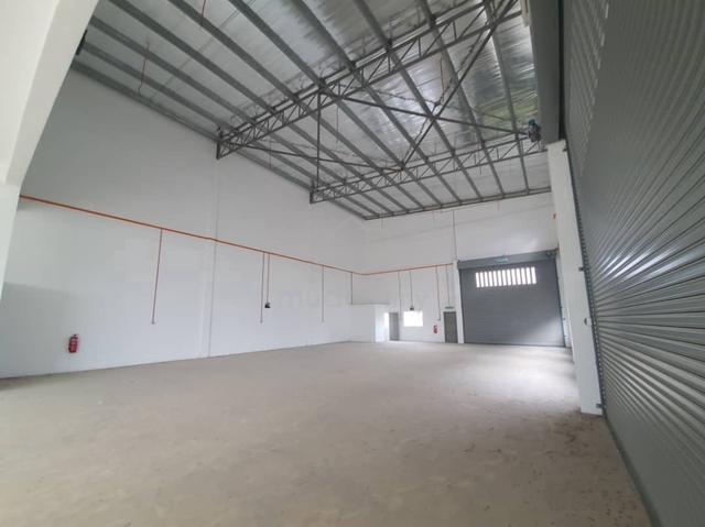 Saujana Rawang Factory ,with fully extention , nice office design 1