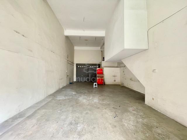 Simpang Ampat Bandar tasek Mutiara Ground floor Facing Main Road 1
