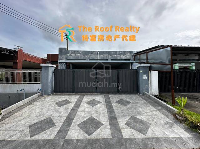 Single storey terrace intermediate located at Taman Jelita 1