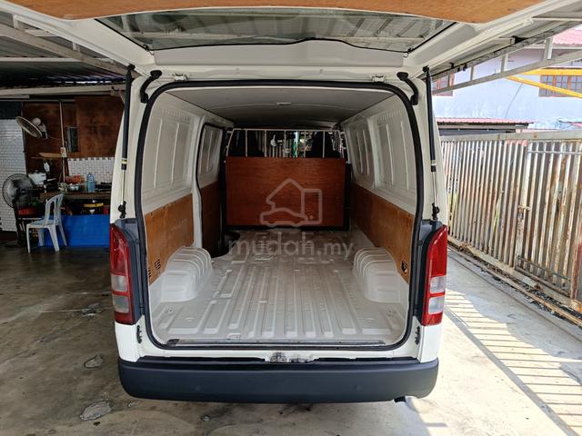 2016 Toyota HIACE PANEL 2.5 (M) CARKING CONDITION - 3