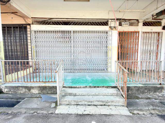 Taman Intan Double Storey Shop Rental 1