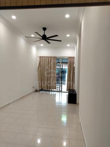 For Rent‼️🏡Property: Single Storey Terrace House 📍Location:Kempas 1