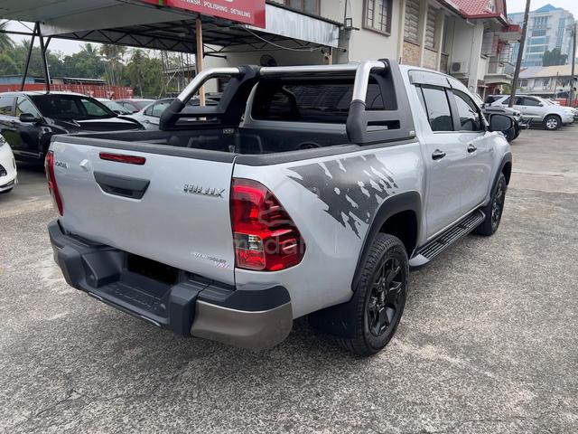 2020 Toyota HILUX 2.8 BLACK EDITION MY17 AN120 - 5