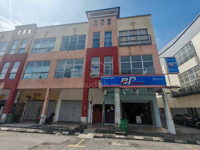 End lot Ground floor Shop-Taman Bayu Perdana @ Port Klang-Ready 15/9 1