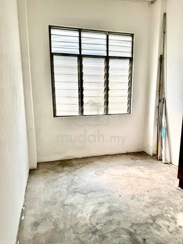 Blok Suria Taman Desa Sentosa Teras Jernang 1