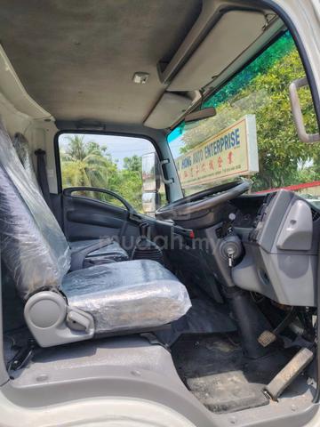 ISUZU NPR71 BOX KOTAK HINO MITSUBISHi ISUZU 2015 - photo 3 of 6