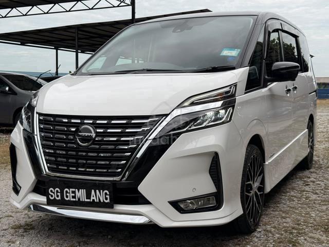 2023 Nissan SERENA 2.0 HWS Service Nissan - 2