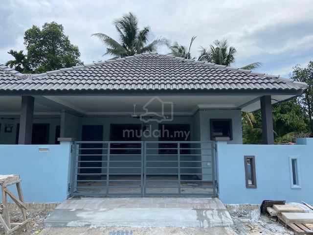Selangor Sungai Buloh 1-Storey Terraced House For Rent 1