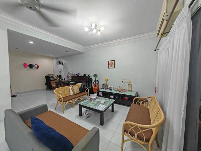 Below value house at Taman Bertam Perdana, Pulau Gadong near Malim 1