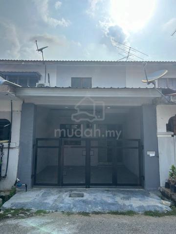 Renovated โ
Rumah Teres 2Tingkat di Taman Sri Mahkota Jaya Batu 11 1