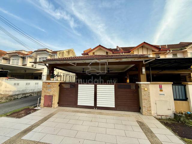 Renovated End Lot 2 Storey Taman Sutera, Kajang 1