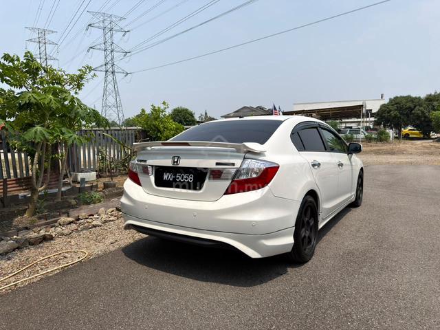 2013 Honda CIVIC FB 1.5 (AUTO) - 3