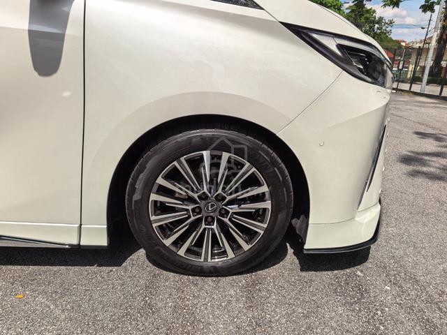 10K KM🎉4.5A🎉2025 Lexus LM500H VERSION L - 3