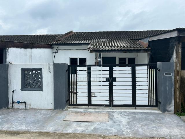 TERES SETINGKAT TAMAN SERI MAHKOTA BATU 12 Kuantan 1