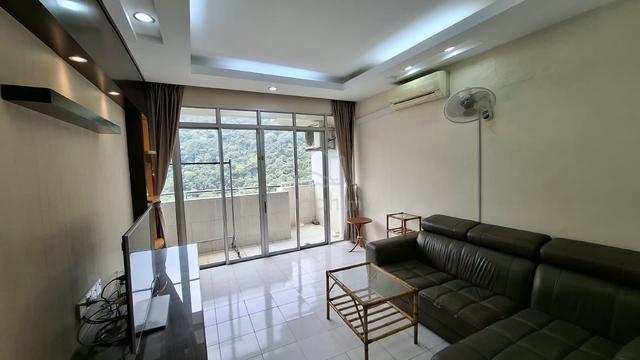 Gambier Heights 1