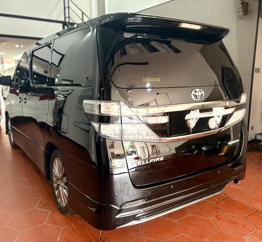 2013 Toyota VELLFIRE 2.4 Z GOLDEN EYE Free Touchup - 2