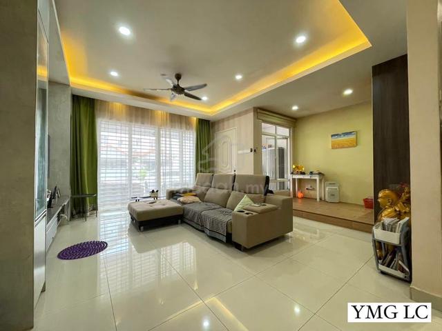 Fully Furnished 22x75 3 Sty Terrace Anjung Sari, Setia Alam For Sale 1