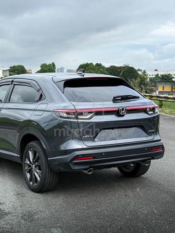 2026 Honda HR-V 1.5 V MY22 RV FACELIFT (A) - 4