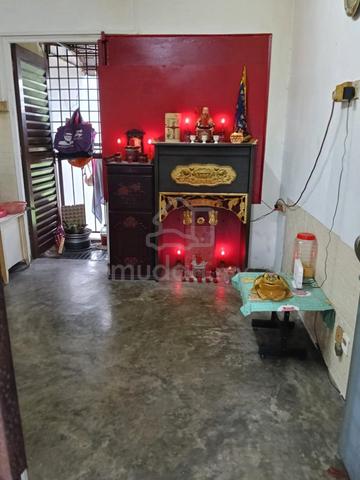 Taman Daya - Jalan Pinang 3, 4 1