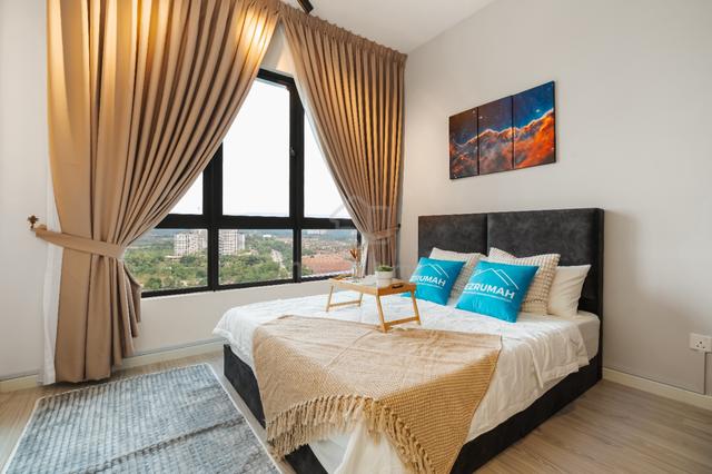 Fully Furnished Room at Meta Residence, Seri Kembangan. 1
