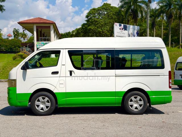 2009 Toyota HIACE 2.5 WINDOW VAN 2.5 (M) - 4