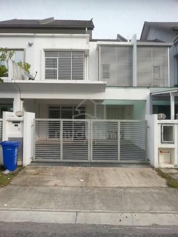 Damai Residences Kemuning Utama Double Storey House For Rent 1