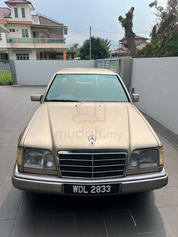 1994 Mercedes Benz E220 2.2 W124 (A) - 2