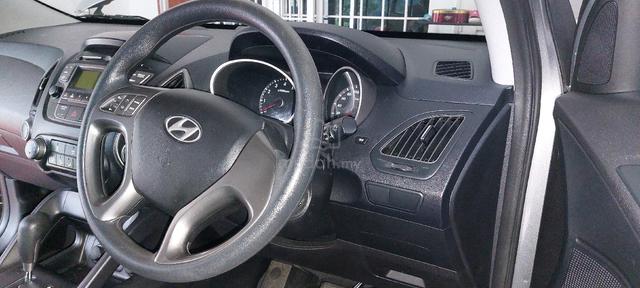 2013 Hyundai TUCSON 2.0 ELEGANCE (A) - 4