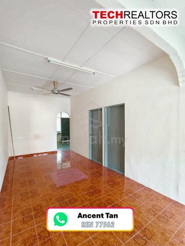 【 END LOT 】Taman Ria - 1 Storey Terrace House FOR RENT 1
