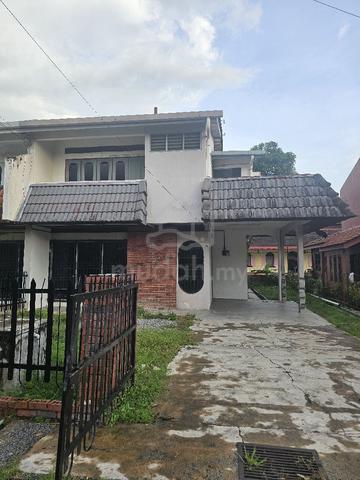 Rumah Berkembar Taman Raja Ngah Ali 1