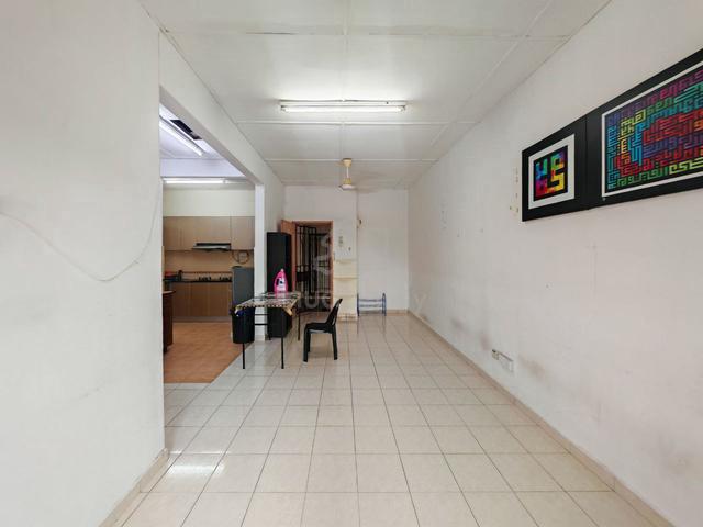 Pangsapuri Danaumas 1