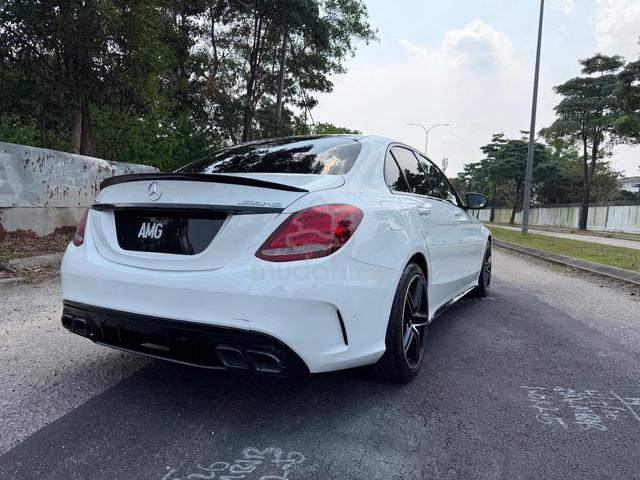 2016 Mercedes Benz C200 W205A C63 bodykit - 2