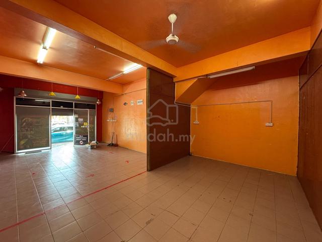 KEPALA BATAS GROUND FLOOR Shop Lot |FACING MAIN ROAD|GOOD LOCATION| 1