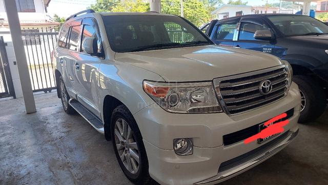 2013 Toyota LANDCRUISER 4.6 ZX (URJ202W) (A) - 1