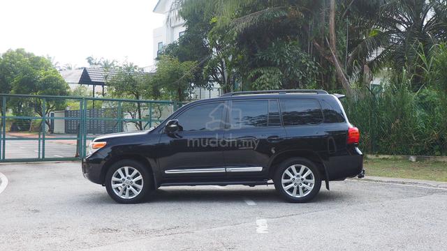 Toyota Land Cruiser 𝟰.𝟱 DIESEL - 5