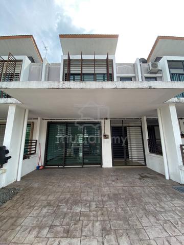 Rumah Teres 2 Tingkat Fasa 1, Taman Saujana KLIA , Sepang 1