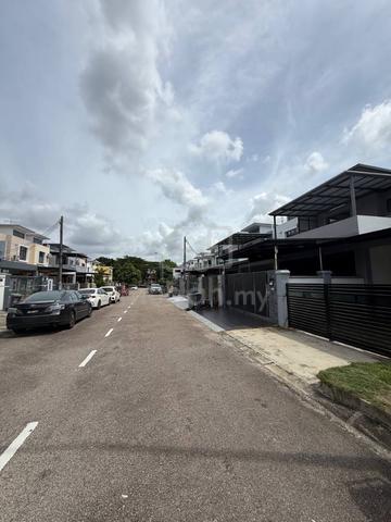 Bukit indah Jalan indah 24/1x Double Storey 4 Bed 3 Bath 1