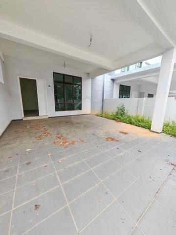 【Gated Guarded】Double Storey Superlink in Ozana Residence Ayer Keroh 1