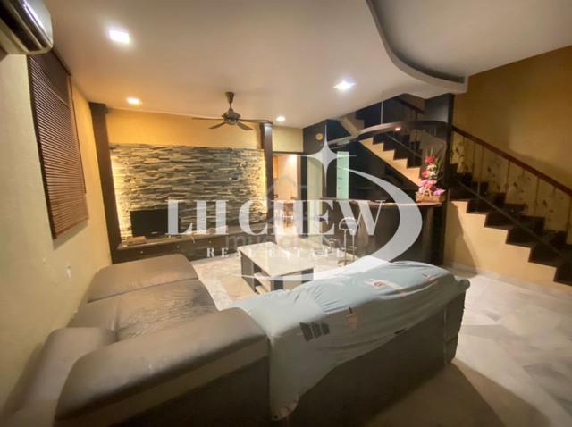 Double Storey Terrace 2000sf Renovated Taman Sri Nibong Bukit Kecil 1