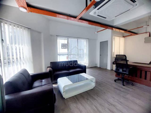 2nd floor Shoplot with lift, Enigma Square, Bandar Puteri Bangi 1