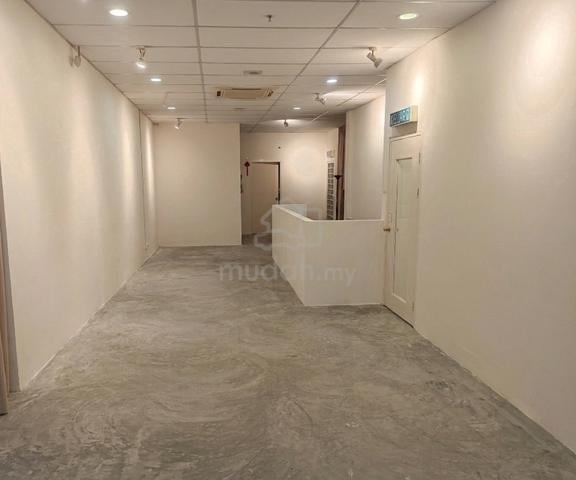 Shop To let go 1